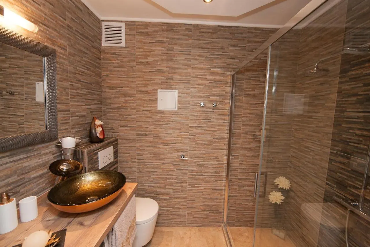 Deluxe Apartment Vienna 0*,  Austria